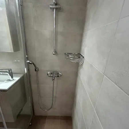 Dk Square Apartment