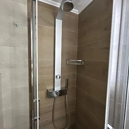 Dk Square Apartment