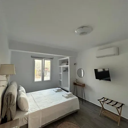Apartment Dk Square Andros Town