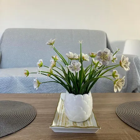 Dk Square Apartment *