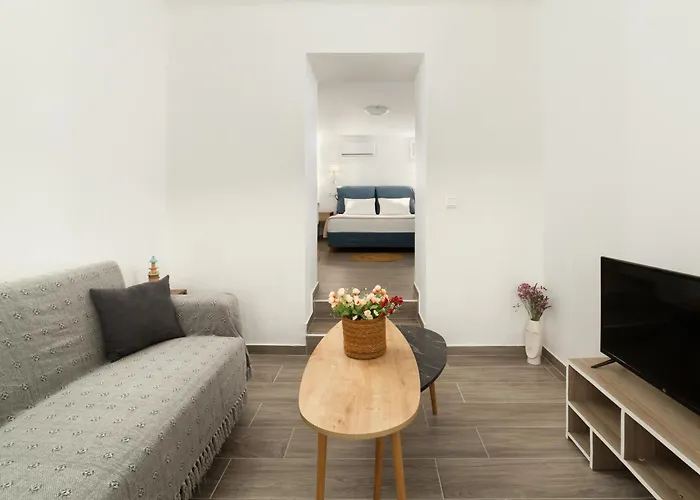 Dk Square Apartamento Ándros